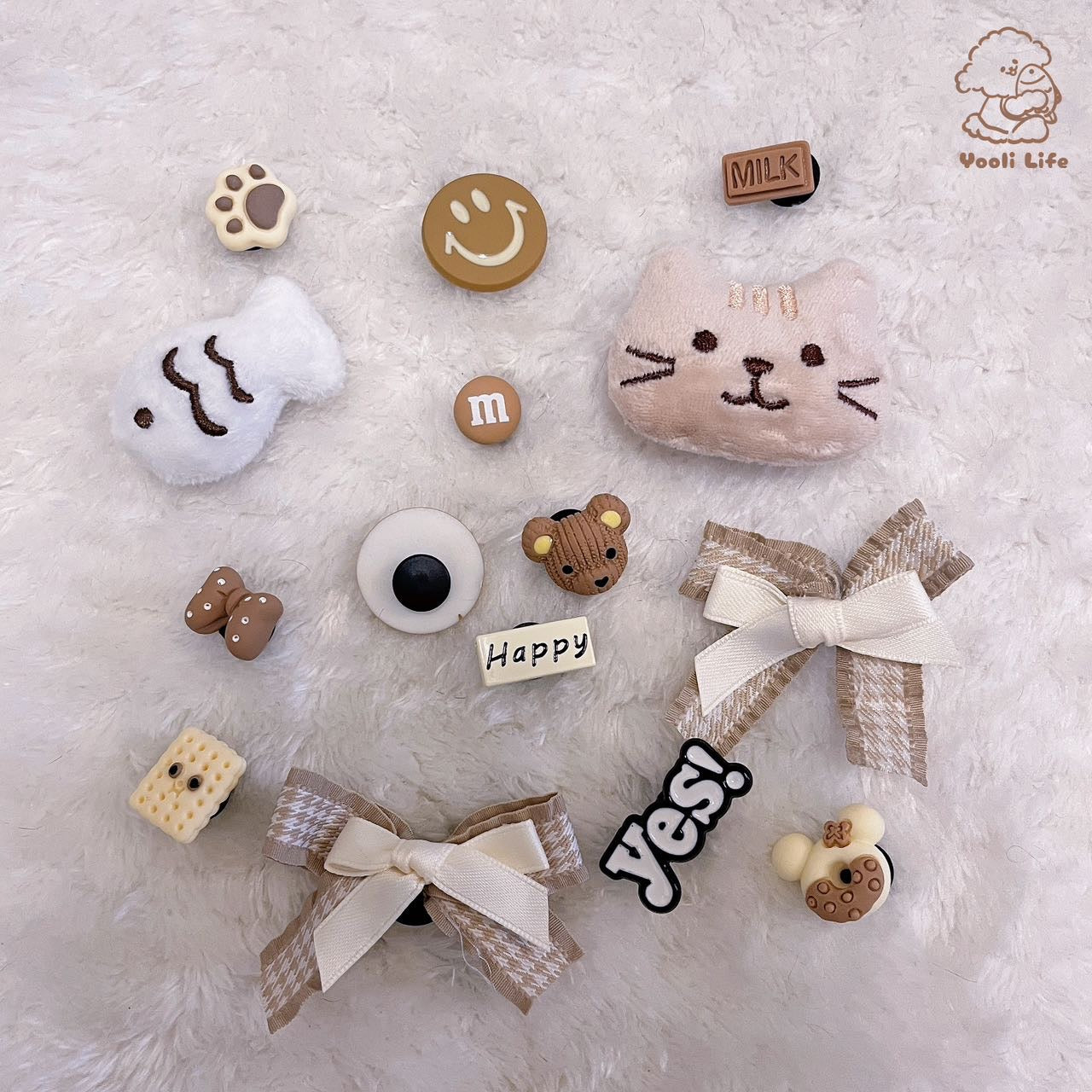 Cat-Shape Hole Shoes Decoration