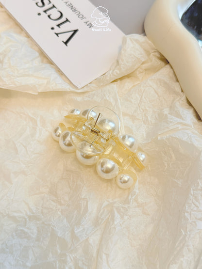 Pearl Series Hair Clip