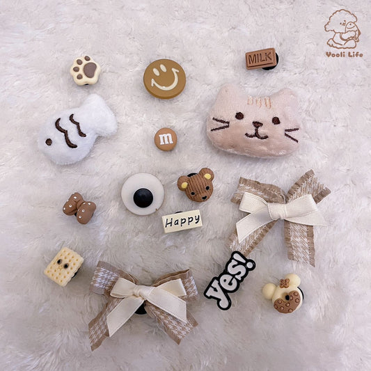 Cat-Shape Hole Shoes Decoration