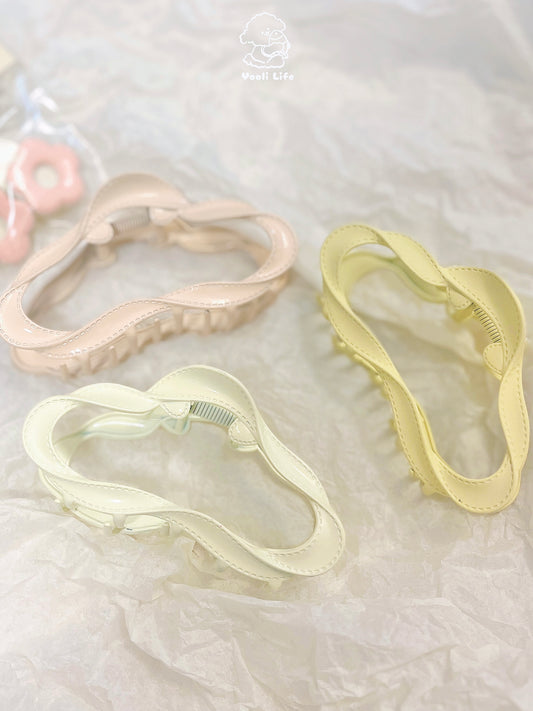 Cloud Aesthetic Hair Claws