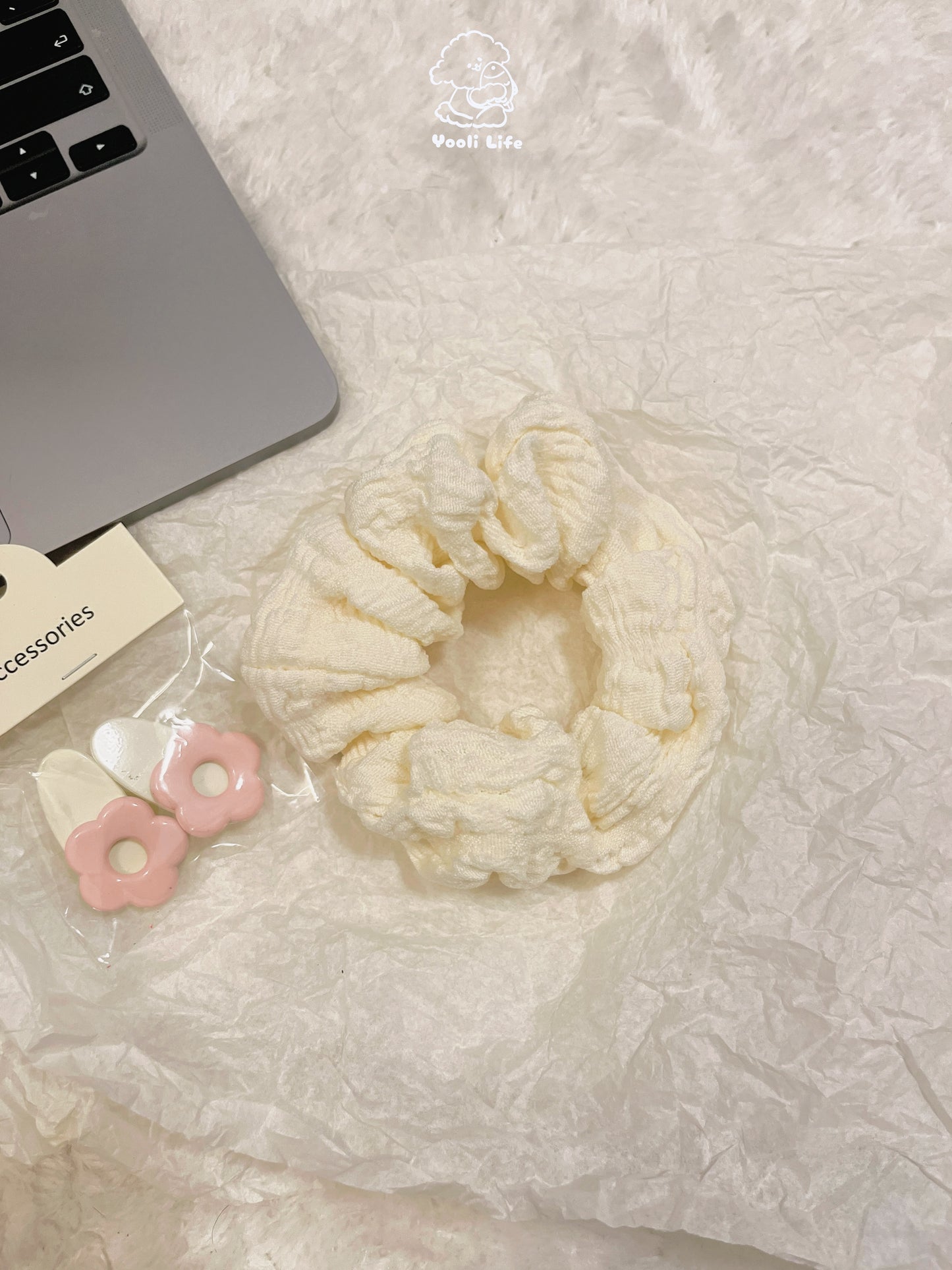 Minimalist & Cozy Hair Scrunchie Set