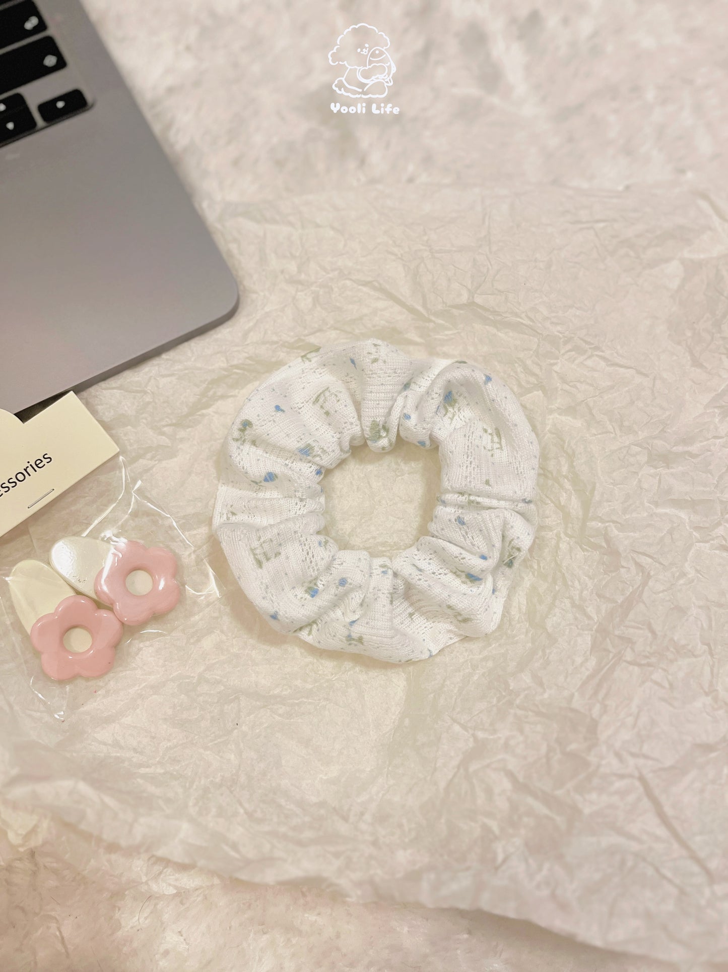Minimalist & Cozy Hair Scrunchie Set